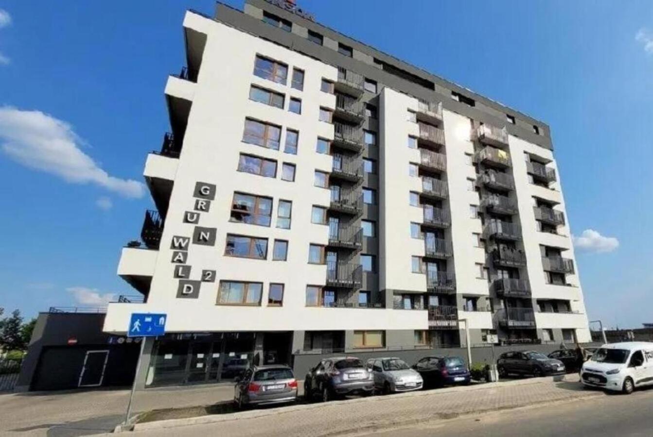 Gold Apart - Podziemny Garaz Blisko Stadionu I Lotniska - Wygoda, Styl I Komfort Poznań Extérieur photo